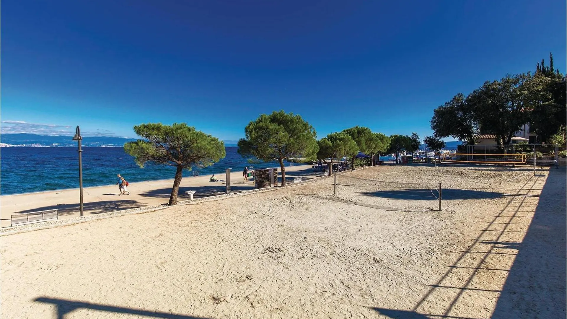 Holiday home Gorgeous Home In Icici With Jacuzzi Croatia